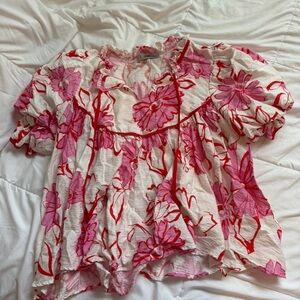 Lizard Thicket Pink and Red Floral Tunic